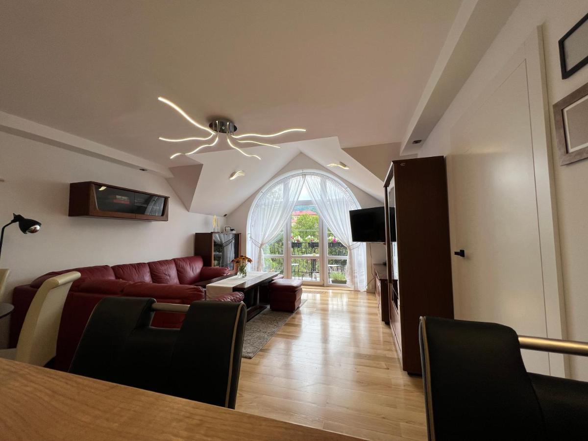 Apartament W Centrum Premium Ustrzyki Dolne Dış mekan fotoğraf